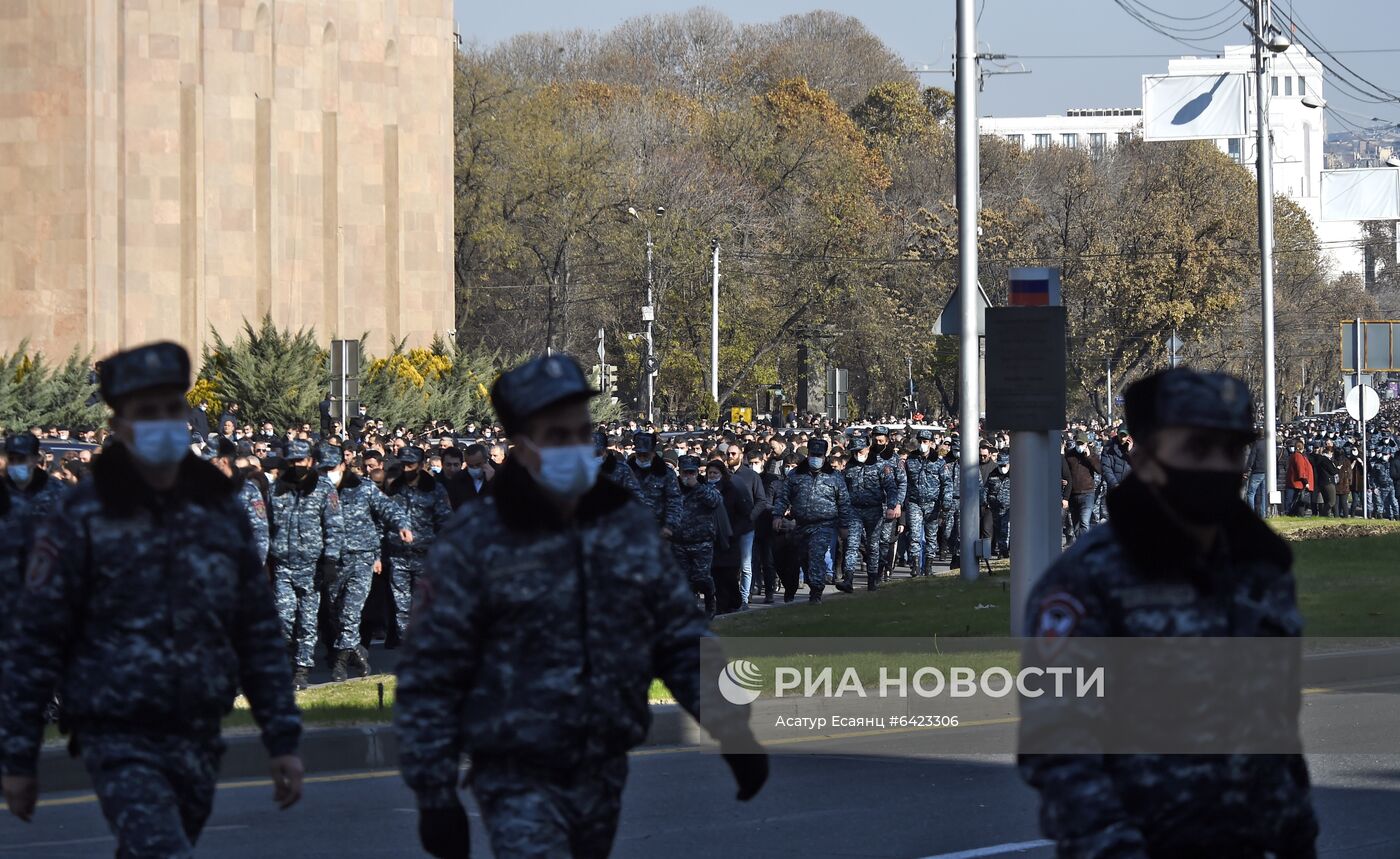 Траурное шествие в Ереване