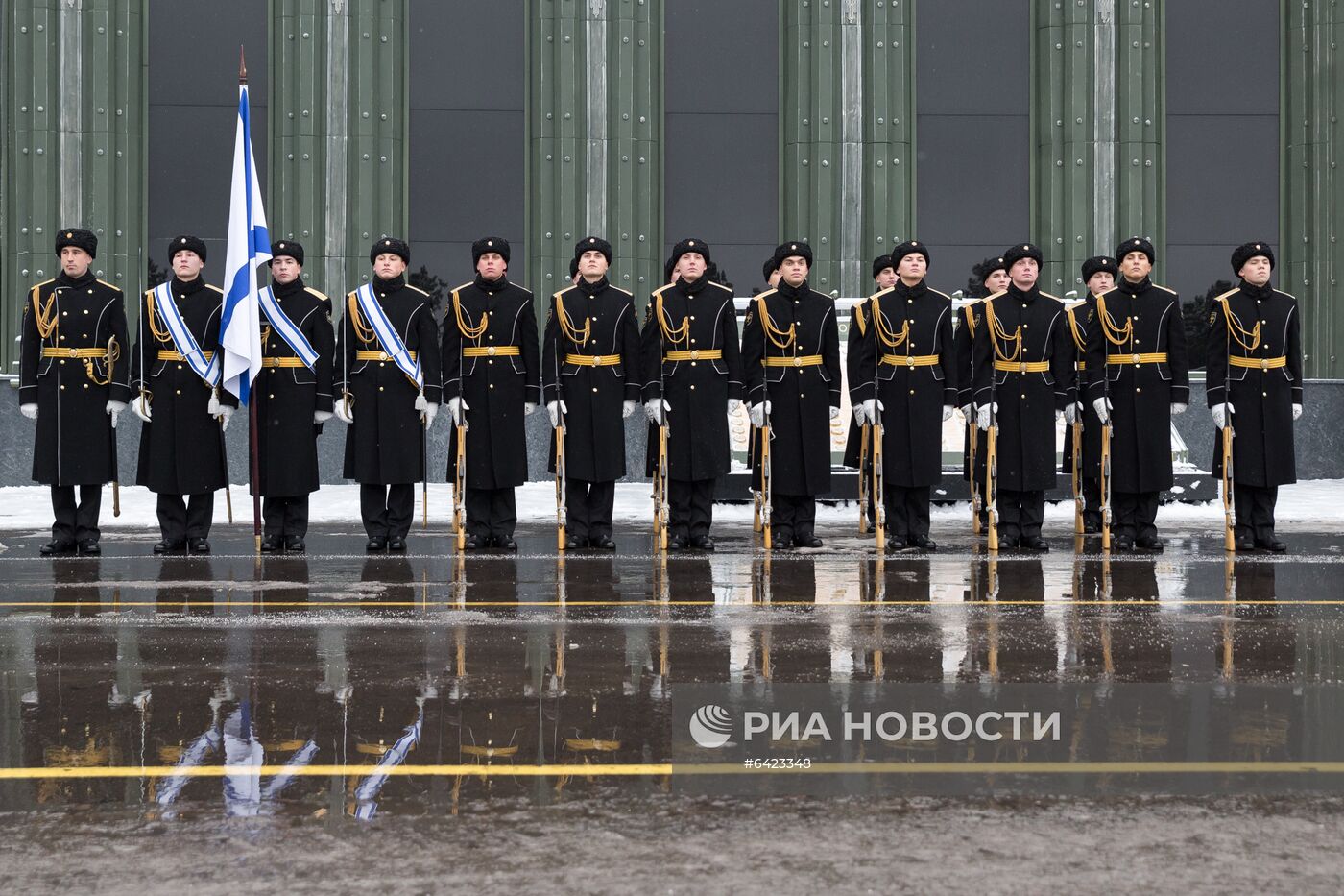 Церемония закладки капсул в военно-мемориальном комплексе "Дорога памяти"