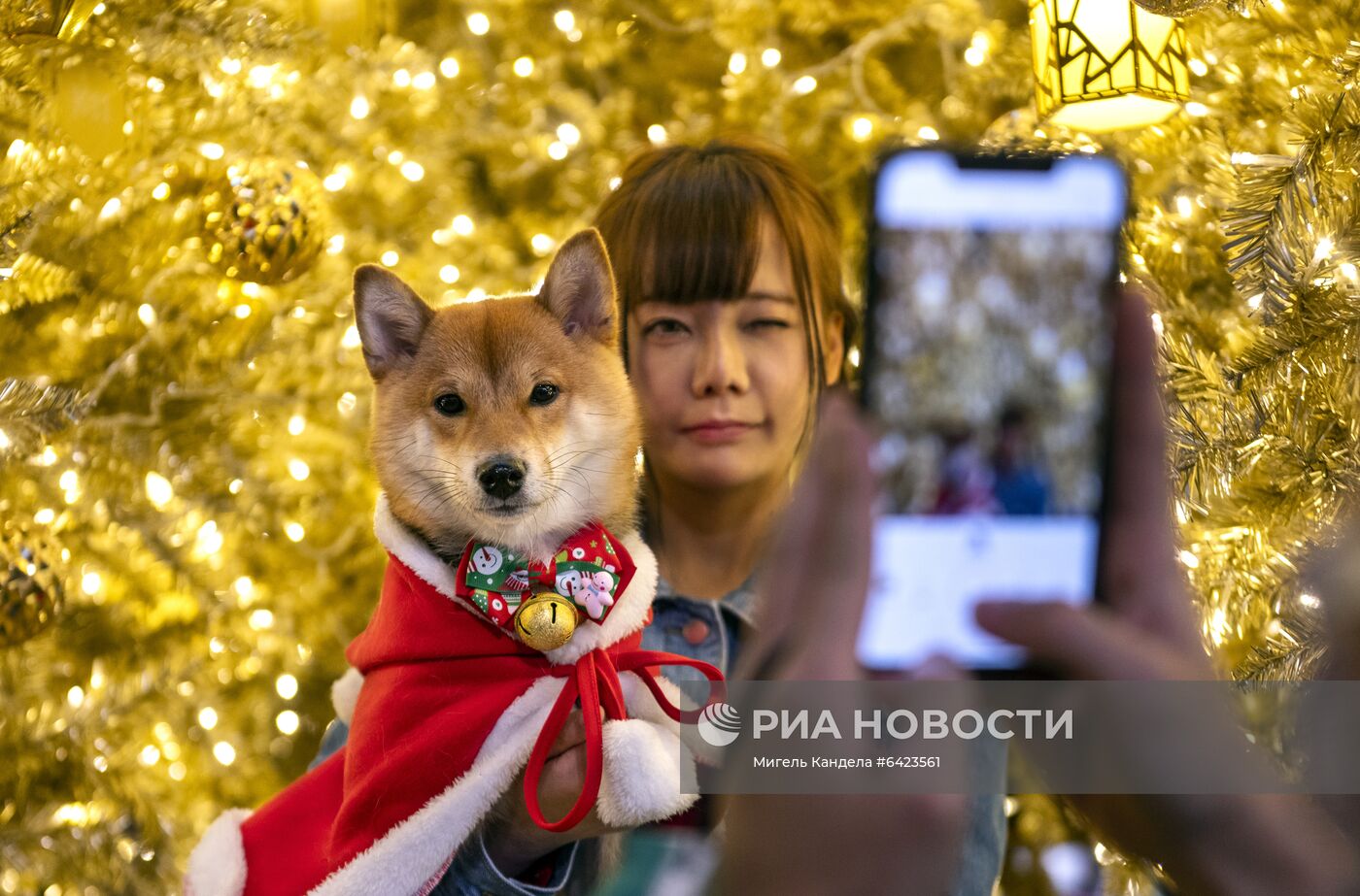 Подготовка к Рождеству в Гонконге