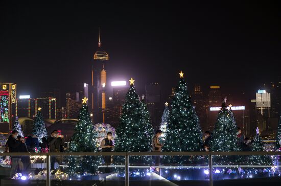 Подготовка к Рождеству в Гонконге