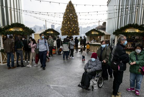 Подготовка к Рождеству в Гонконге