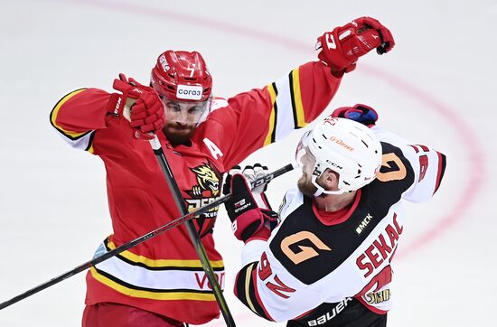 Хоккей. КХЛ. Матч "Куньлунь" – "Авангард"