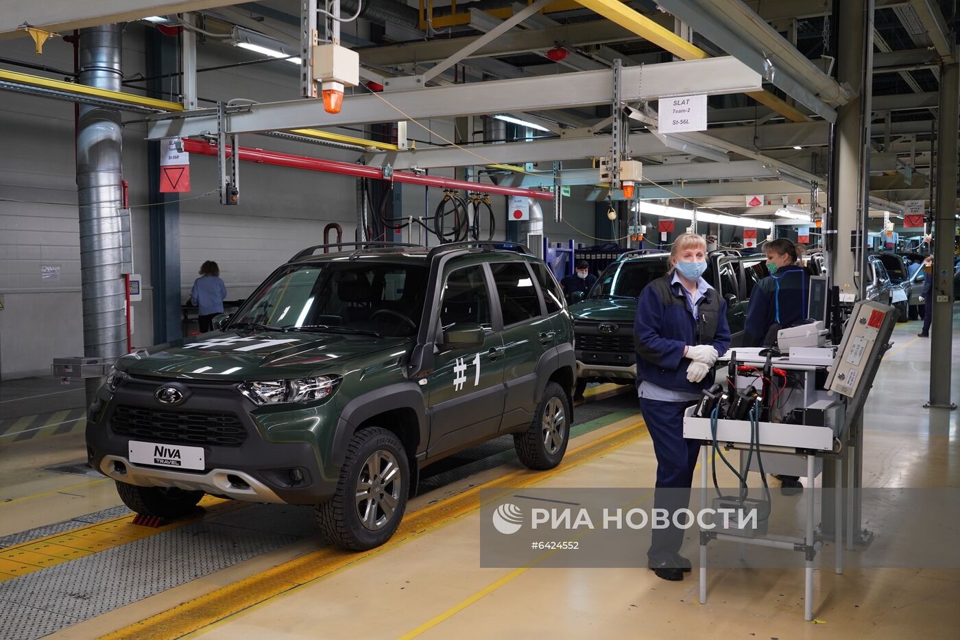 "АвтоВАЗ" начал производство новой Lada Niva Travel