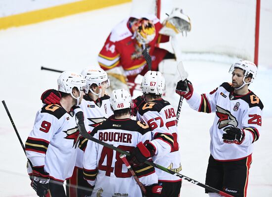 Хоккей. КХЛ. Матч "Куньлунь" – "Авангард"