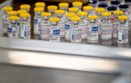 В Казахстане началось производство вакцины Sputnik V