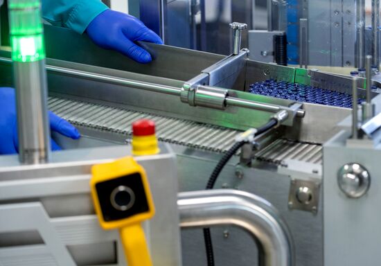 В Казахстане началось производство вакцины Sputnik V