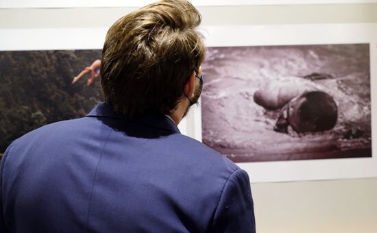 Открытие выставки победителей конкурса им. Андрея Стенина в Претории