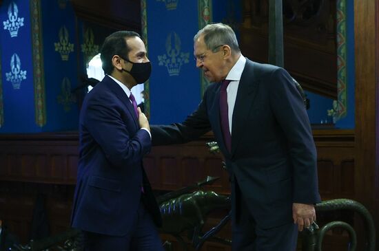 Встреча глав МИД РФ и Катара С. Лаврова и М. Аль-Тани