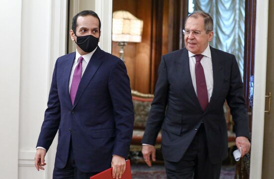 Встреча глав МИД РФ и Катара С. Лаврова и М. Аль-Тани