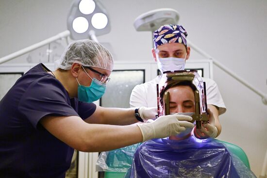 Лечение опухолей на обновленном гамма-ноже в НИИ имени Склифосовского
