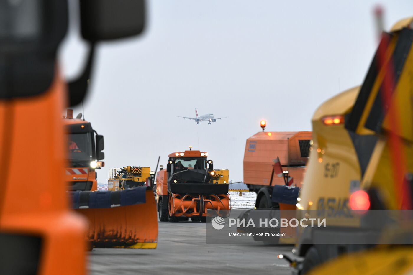 Открытие после реконструкции ВПП-1 в аэропорту Шереметьево 