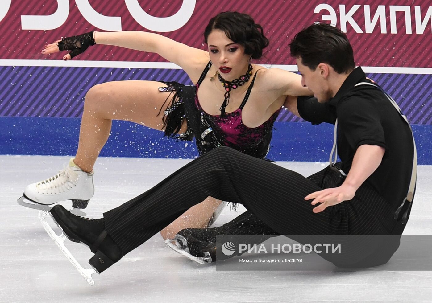 Фигурное катание. Чемпионат России. Танцы. Ритмический танец