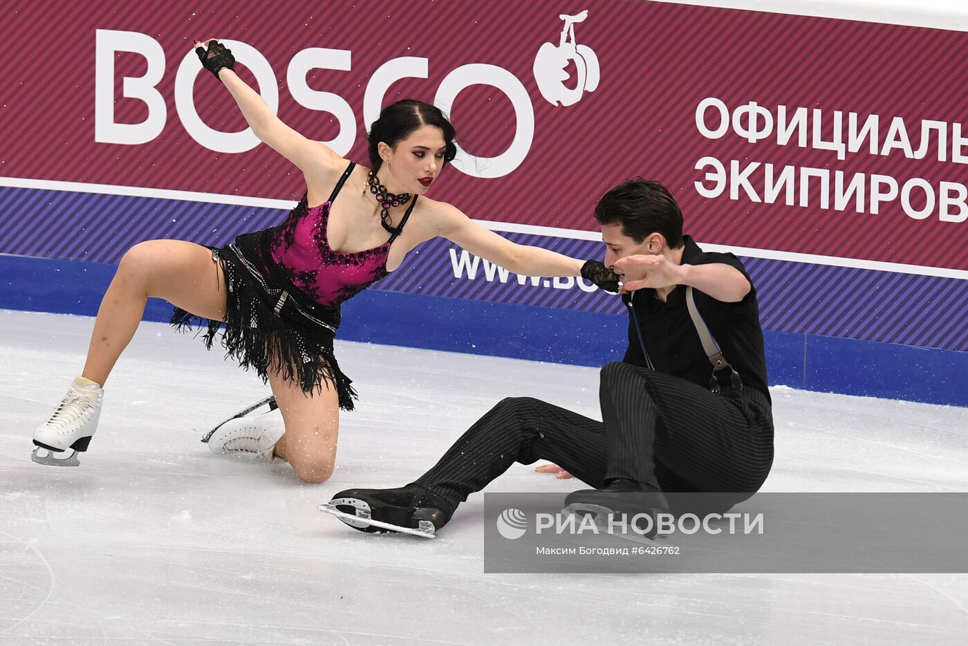 Фигурное катание. Чемпионат России. Танцы. Ритмический танец