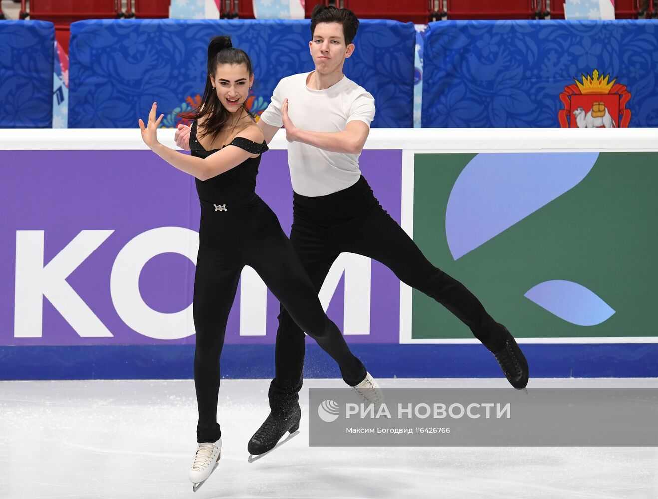 Фигурное катание. Чемпионат России. Танцы. Ритмический танец