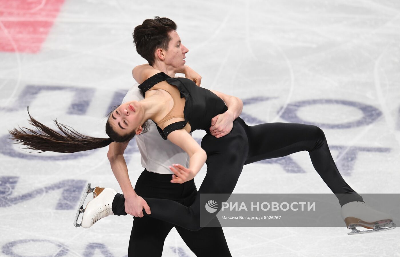 Фигурное катание. Чемпионат России. Танцы. Ритмический танец