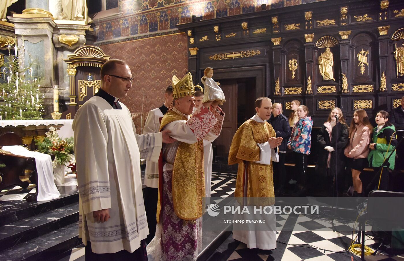 Рождественская католическая месса во Львове