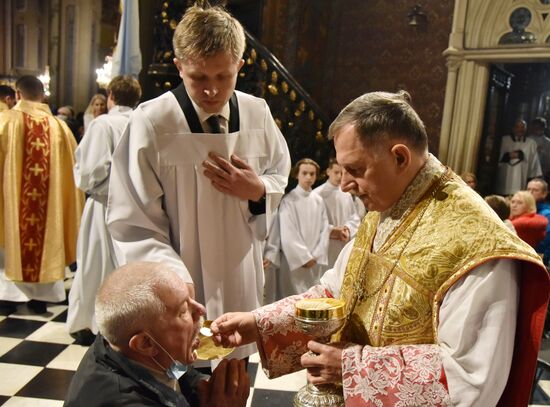 Рождественская католическая месса во Львове