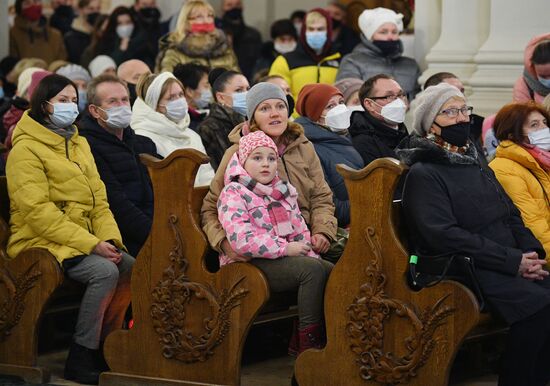 Празднование католического Рождества в Минске