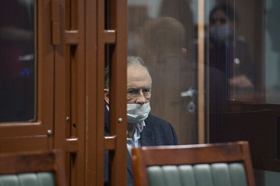 Оглашение приговора историку О. Соколову в Санкт-Петербурге