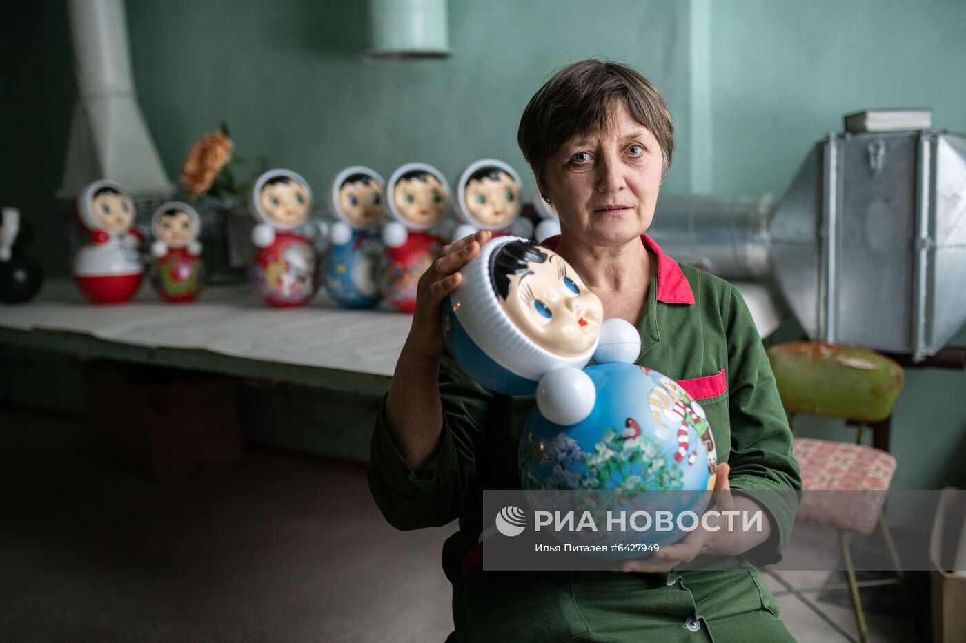 Производство игрушек-неваляшек на Тамбовском пороховом заводе 