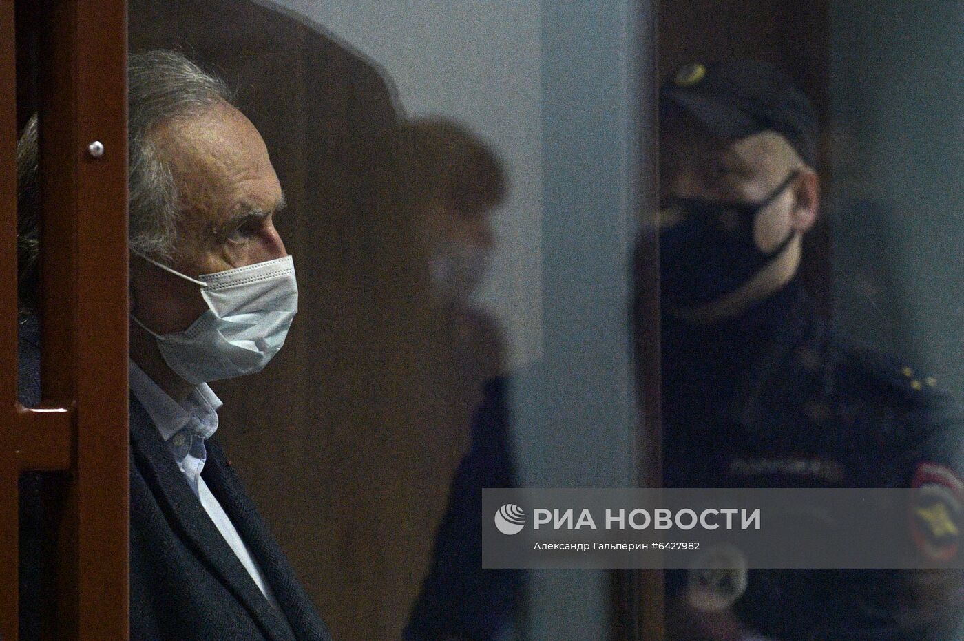 Оглашение приговора историку О. Соколову в Санкт-Петербурге