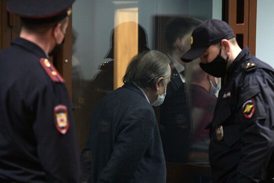 Оглашение приговора историку О. Соколову в Санкт-Петербурге