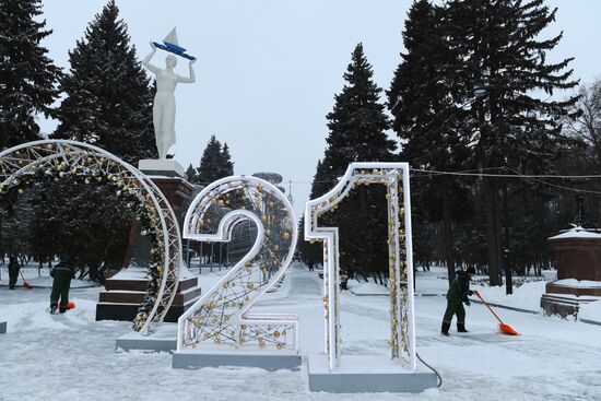 Снег в Москве