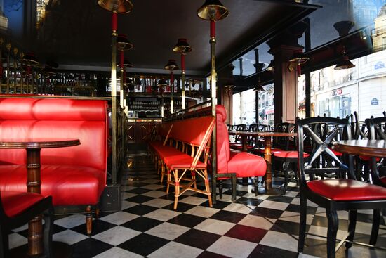 Ситуация в связи с принятием мер против коронавируса во Франции