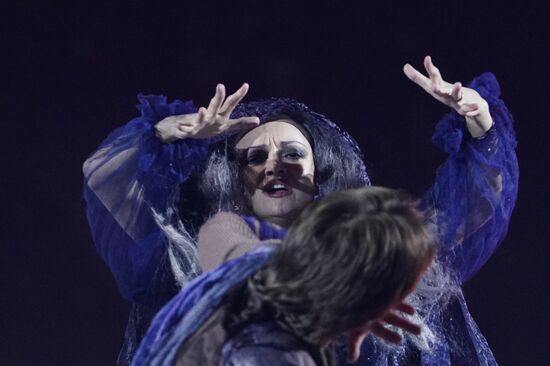 у Татьяны Навки "Руслан и Людмила"