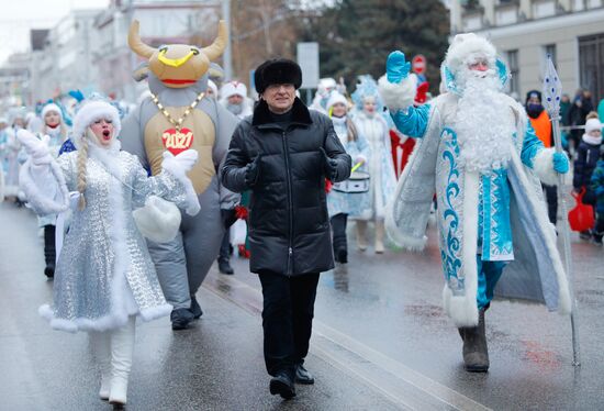 Парад Дедов Морозов в Белгороде