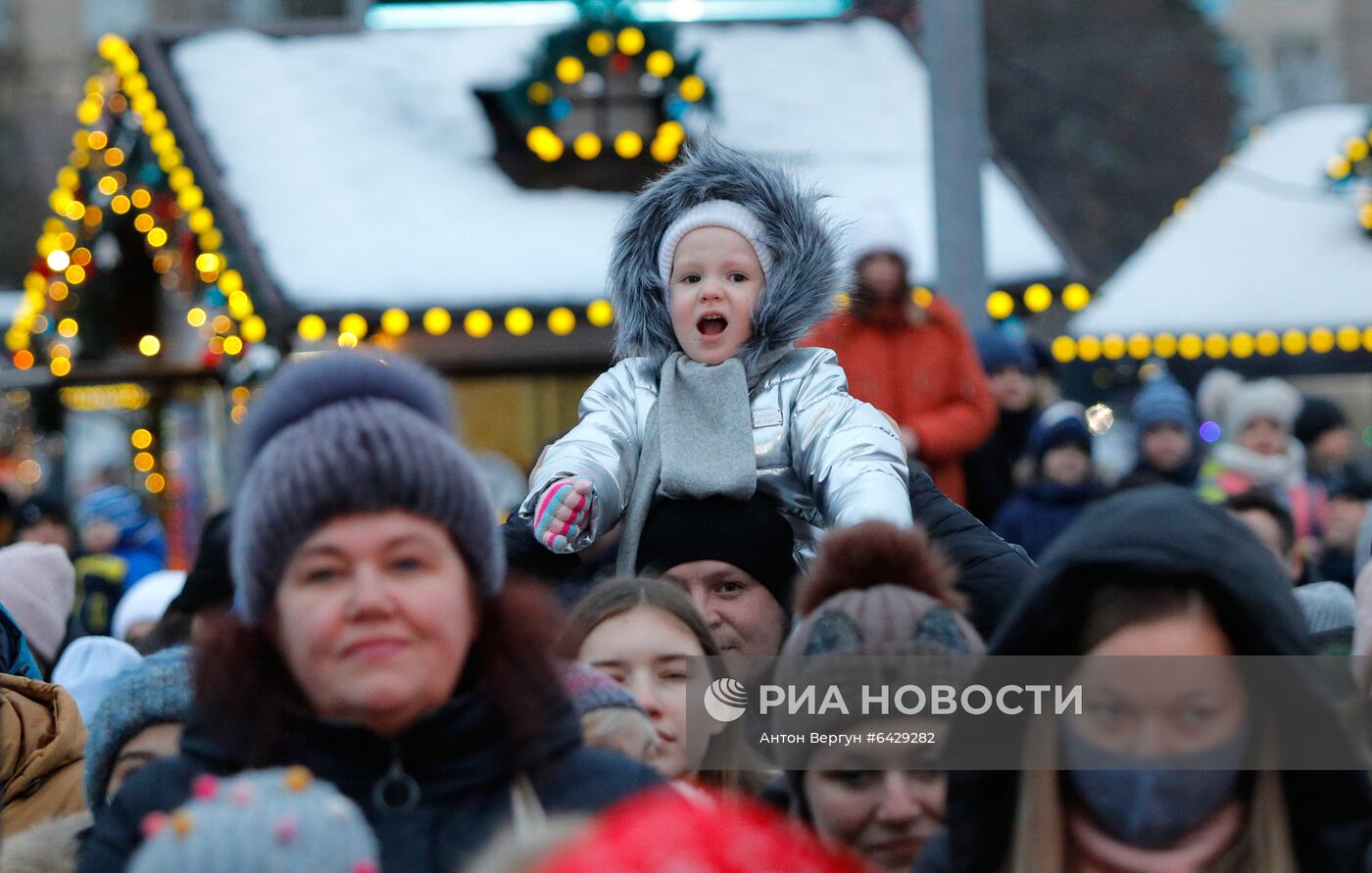 Парад Дедов Морозов в Белгороде