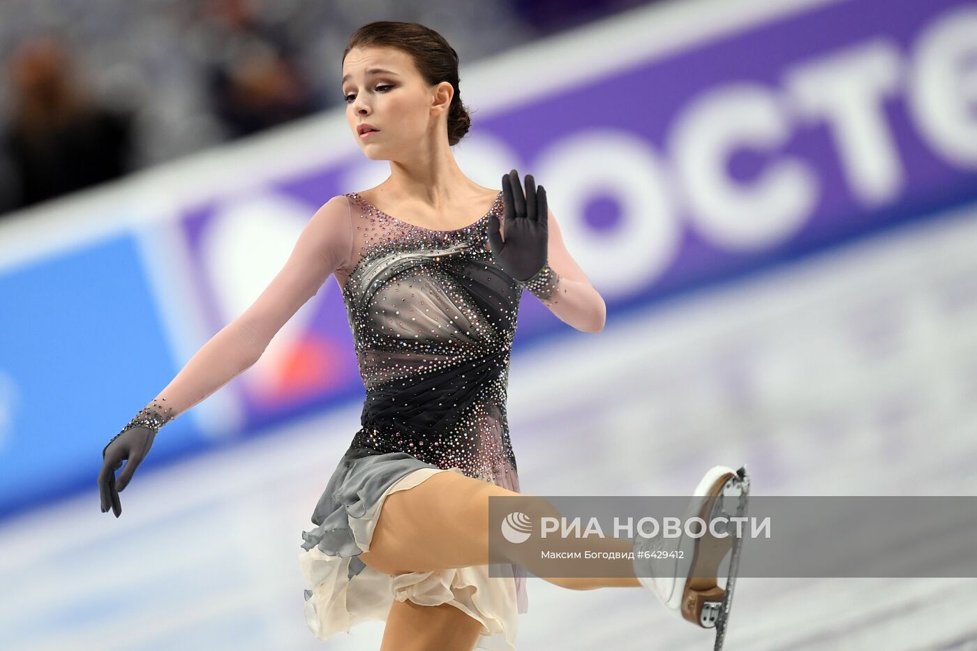 Фигурное катание. Чемпионат России. Женщины. Произвольная программа