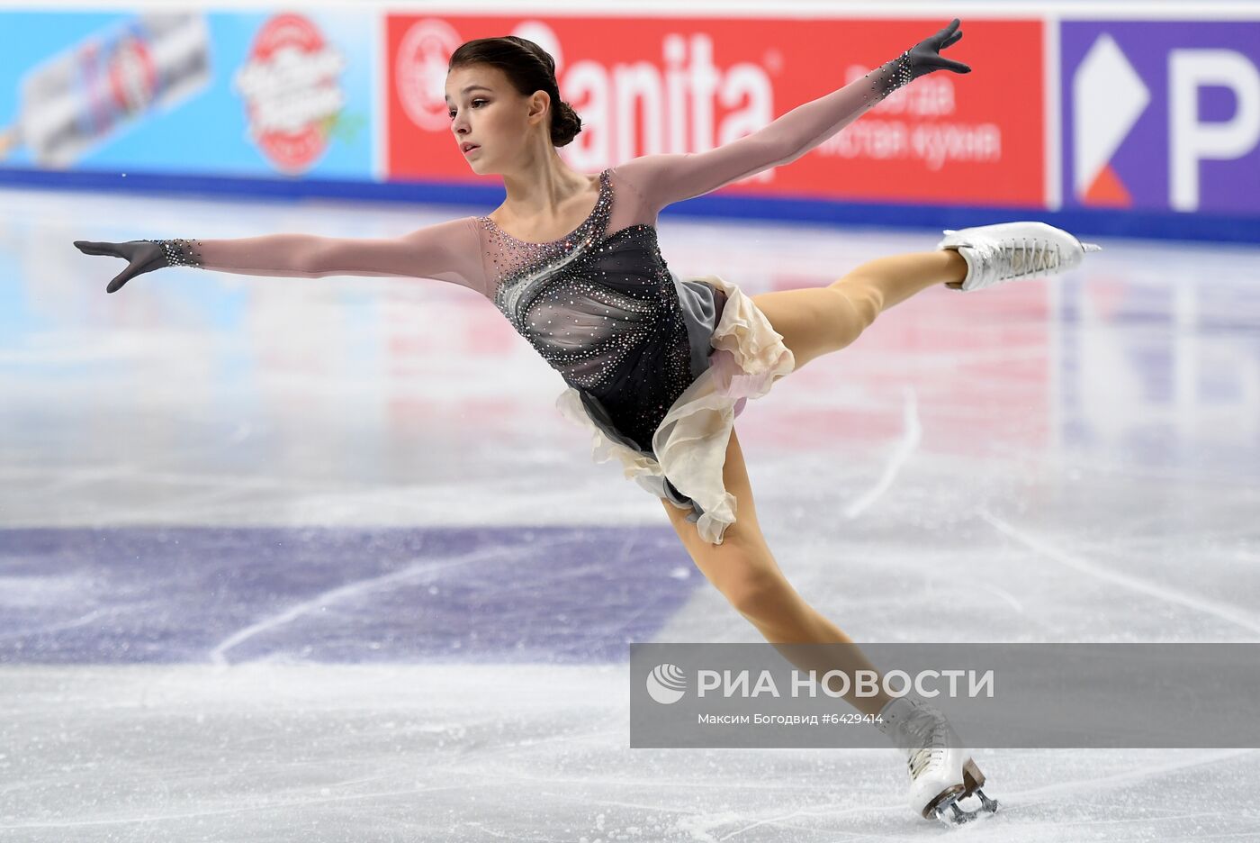 Фигурное катание. Чемпионат России. Женщины. Произвольная программа