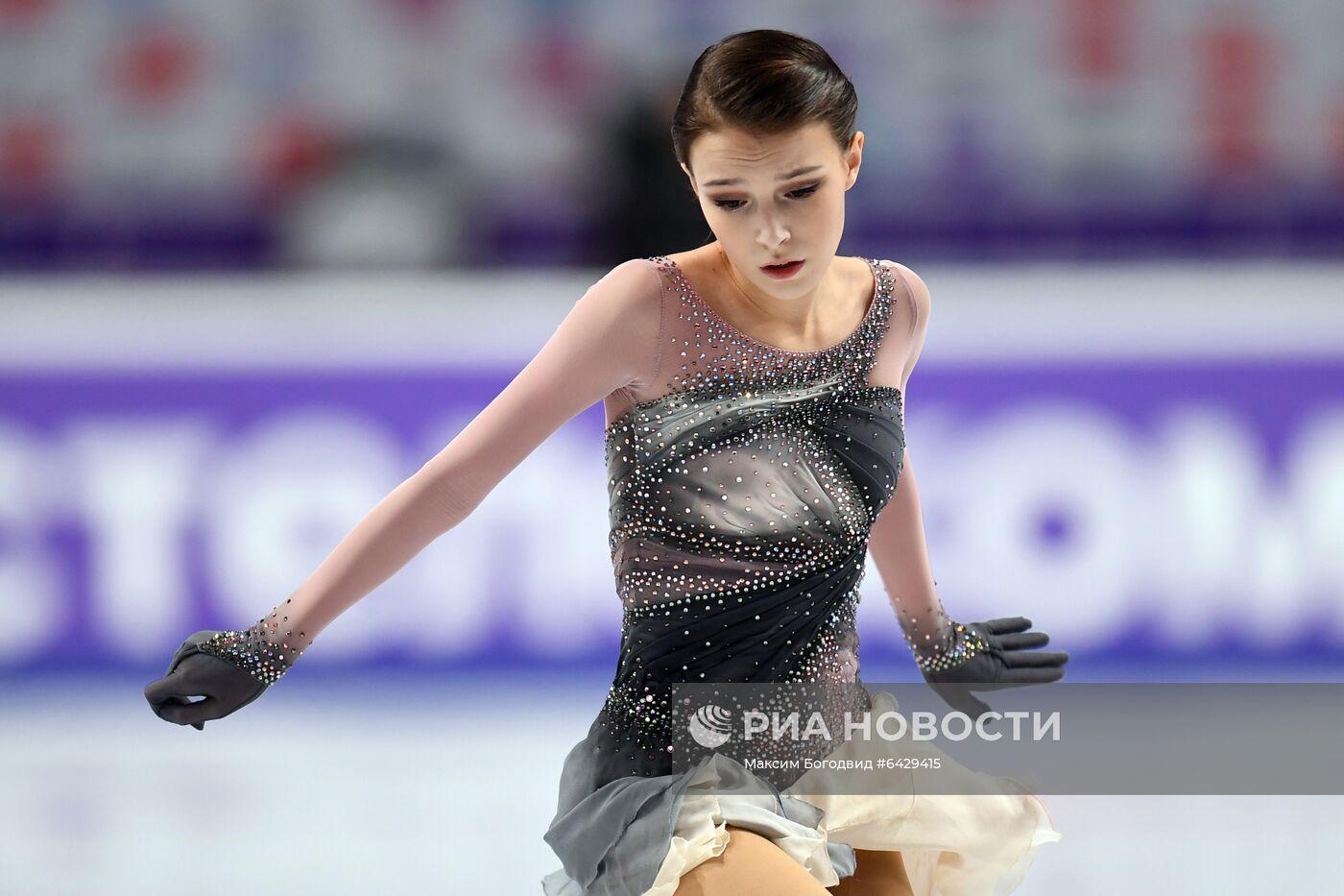 Фигурное катание. Чемпионат России. Женщины. Произвольная программа