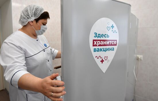 В Москве началась вакцинация от COVID-19 для людей старше 60 лет