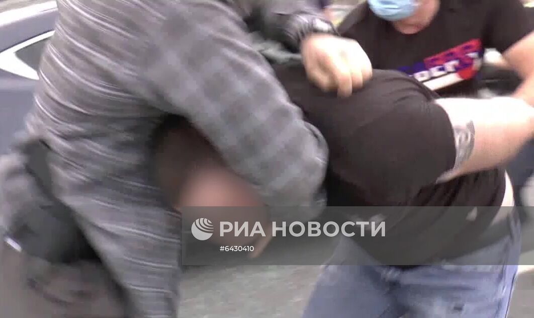 ФСБ России изъяла крупную партию наркотиков