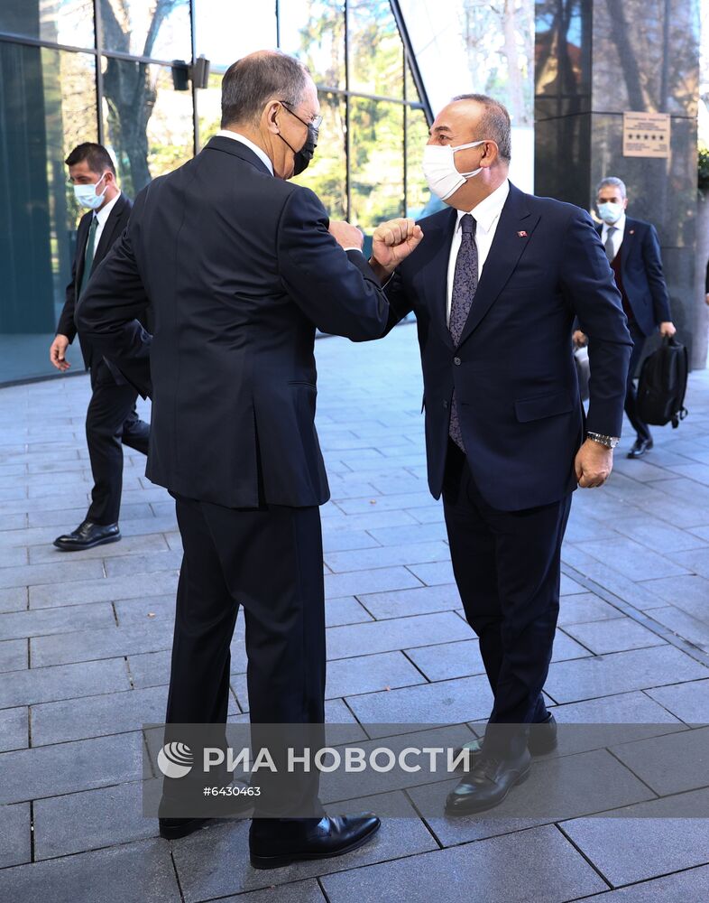 Встреча глав МИД РФ и Турции С. Лаврова и М. Чавушоглу 