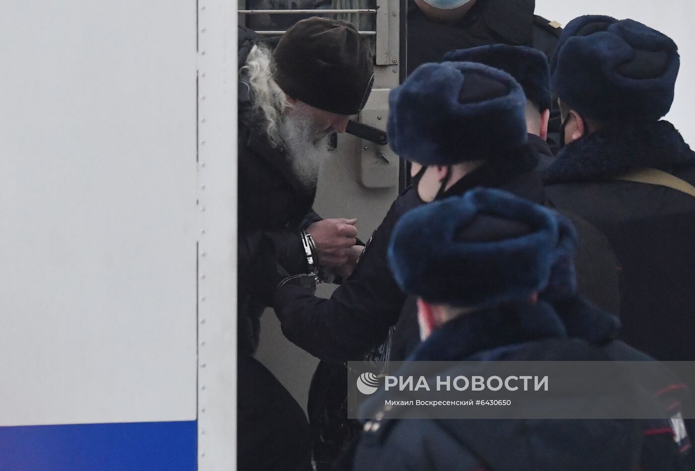 Избрание меры пресечения бывшему схимонаху Сергию