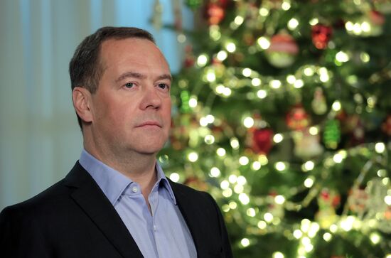 Поздравление зампреда Совбеза РФ Д. Медведева с Новым годом 