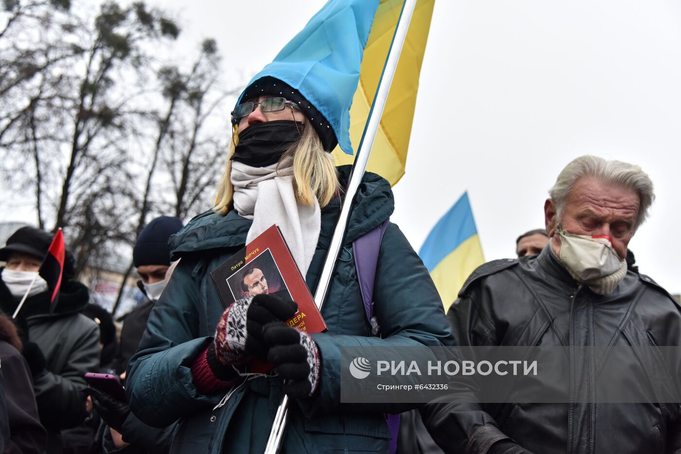 Марши националистов на Украине