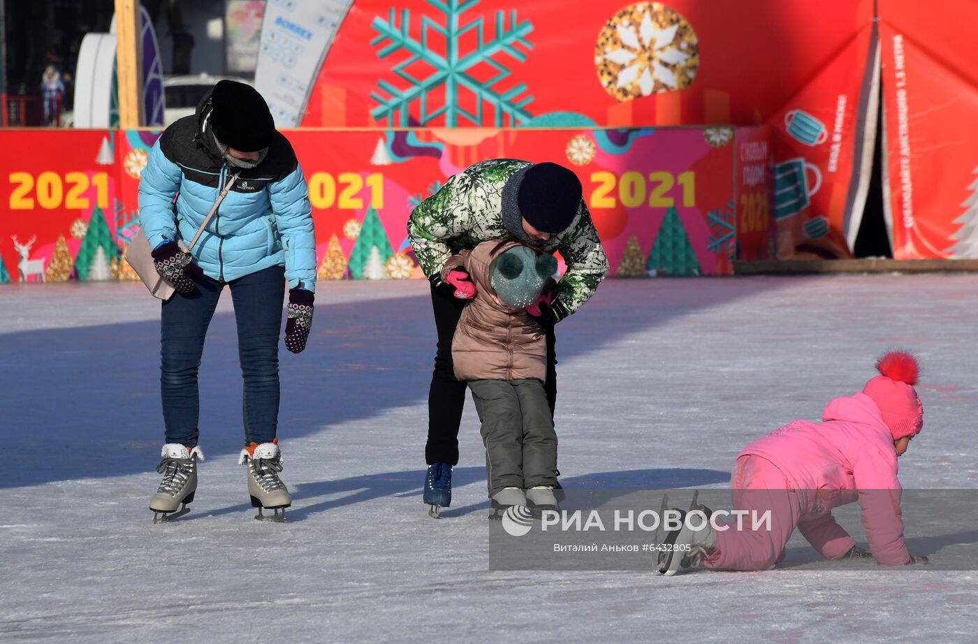 Новогодние гуляния в центре Уссурийска