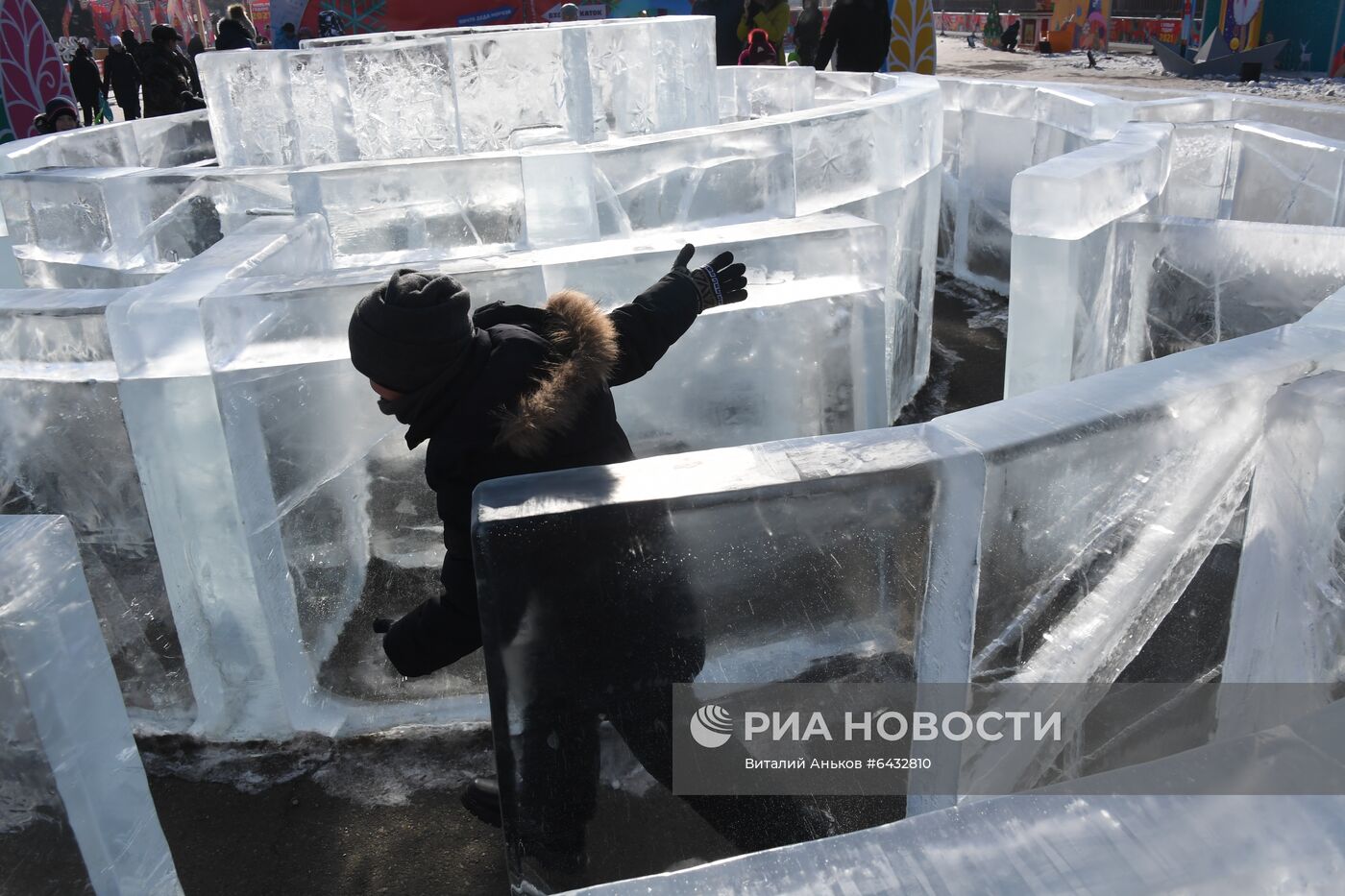 Новогодние гуляния в центре Уссурийска
