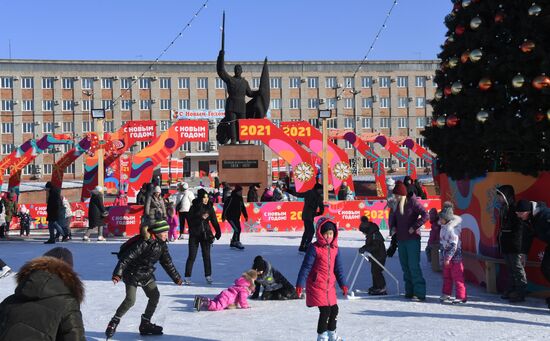 Новогодние гуляния в центре Уссурийска