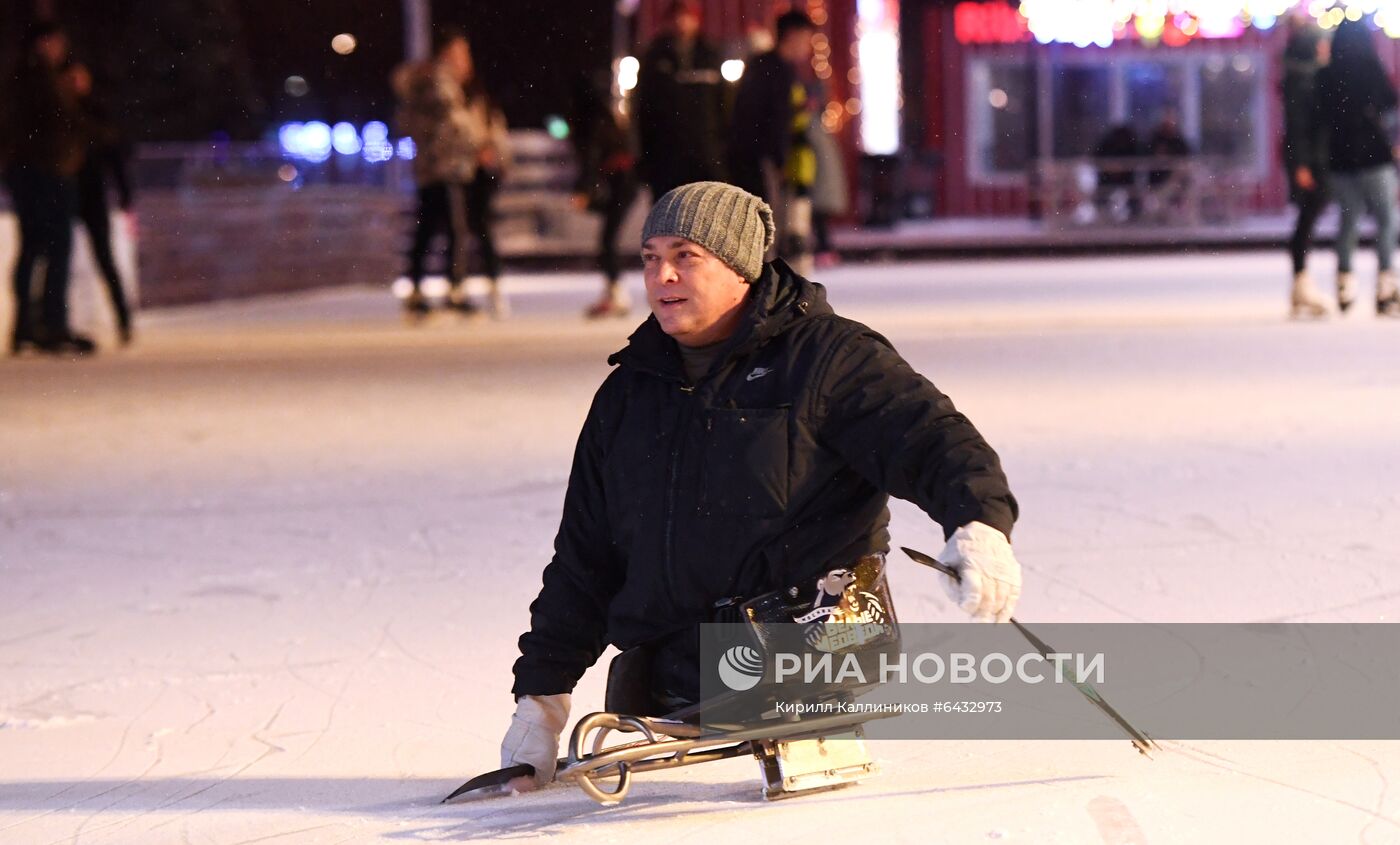 Катание на коньках в Москве в новогодние праздники