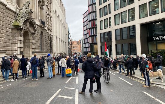 Суд в Лондоне отказался экстрадировать Ассанжа в США