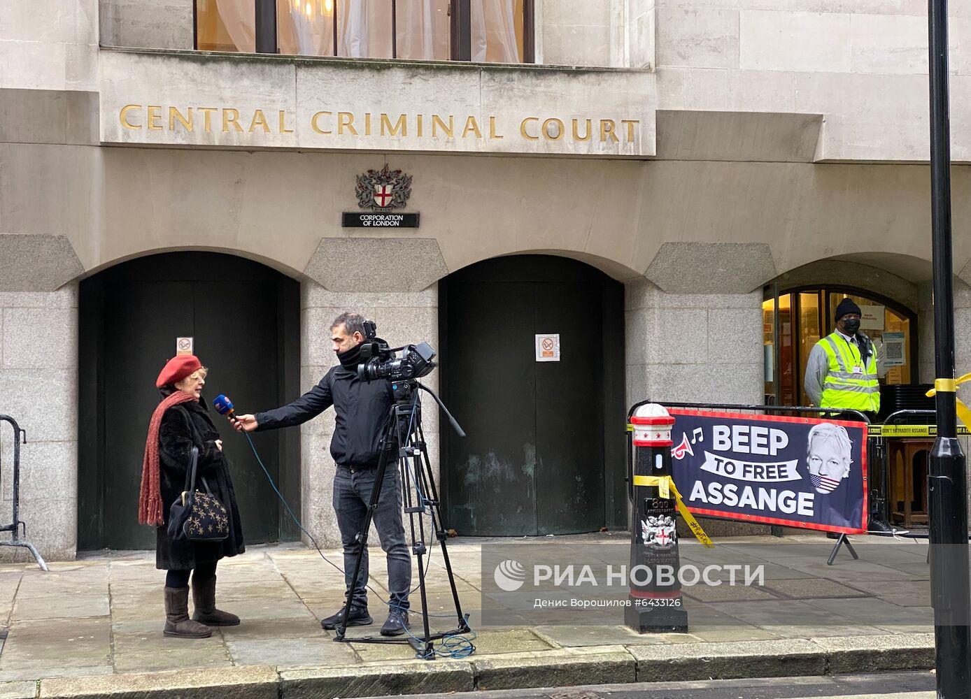 Суд в Лондоне отказался экстрадировать Ассанжа в США
