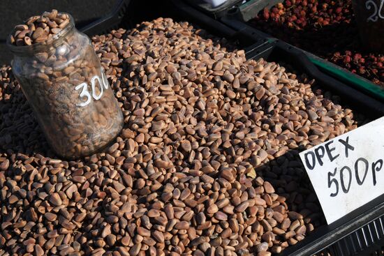 Рождественская продовольственная ярмарка во Владивостоке