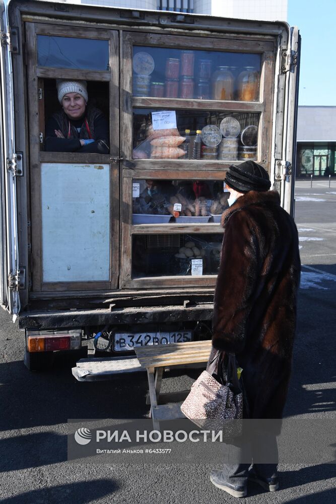 Рождественская продовольственная ярмарка во Владивостоке