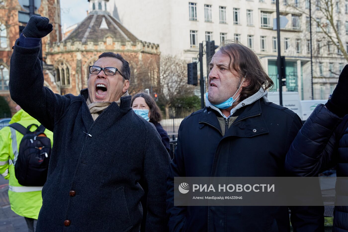 Суд в Лондоне отказался освободить Ассанжа под залог