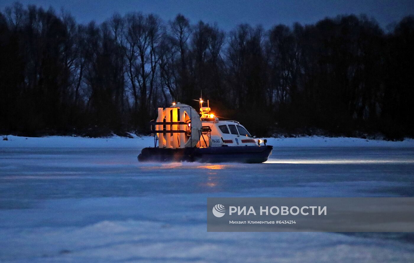 Президент РФ В. Путин посетил Рождественское богослужение